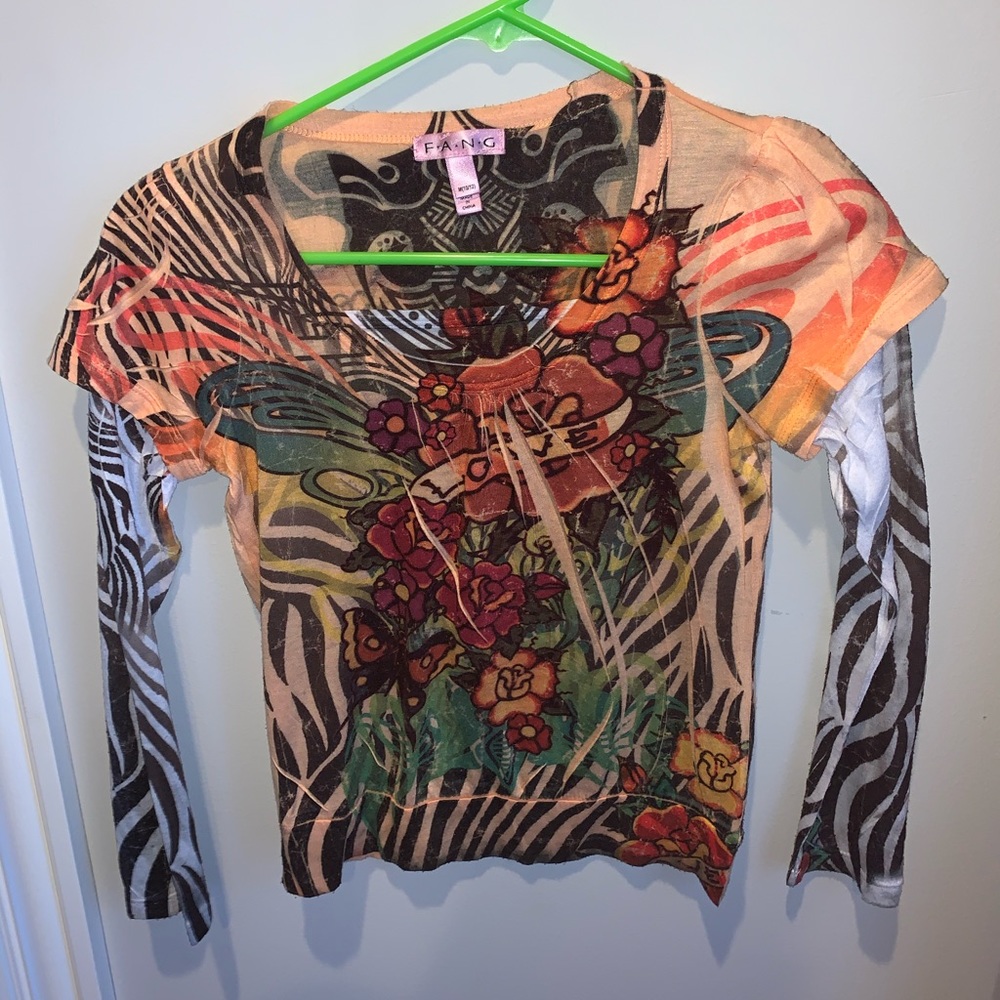 Long sleeve shirt with flowers